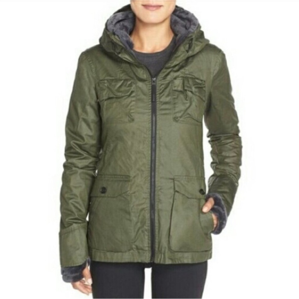 417 BENCH NWT Women’s Kreseil 3-Way Jacket -‎ Size: Small